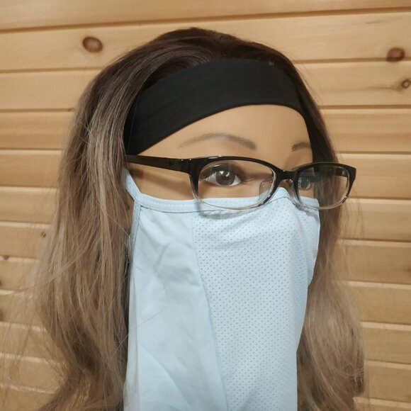 ** Light Blue Sun Protection Neck Gaiter Mask - Picture 1 of 6